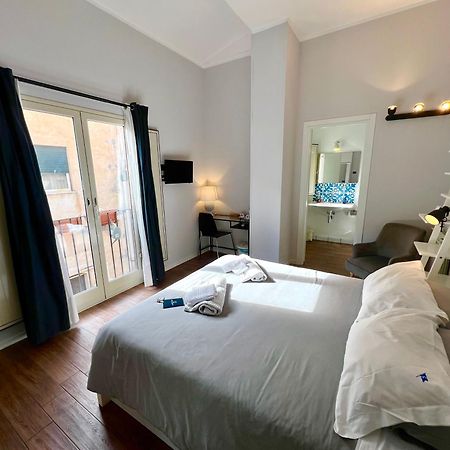 Bed and Breakfast Cortile Umberto I Cefalú Exterior foto